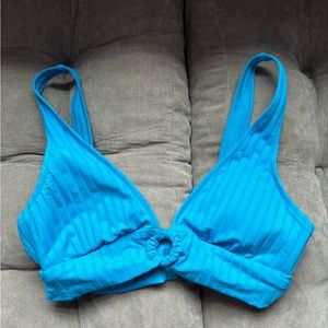 Aerie Triangle Bikini Top w/ Ring